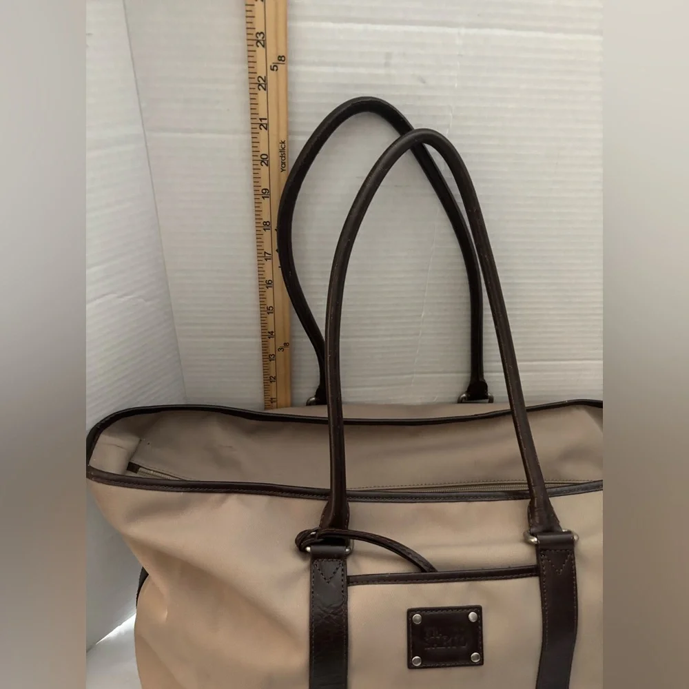 FRANCO SARTO CANVAS & LEATHER WEEKENDER SOLID BOTTOM LENGTH 21” BY 12”